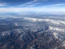 The highest elevations of arizona receive up to 30 inches (760 mm) of precipitation annually, and the southern slopes of the mogollon rim and the southeast average between 15 and 20 inches (380 and 510 mm). Mogollon Rim Wikipedia