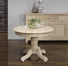 Son apparente sobriété est mise en valeur aussi bien par la luminosité. Table Ronde Benoit De Style Louis Philippe Realisee En Chene Massif Diametre 105 Avec 2 Allonges