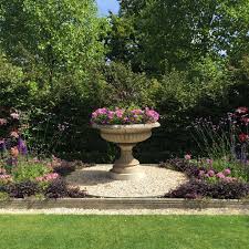 Regent S Park A High Summer Stunner Jack Wallington Garden Design Avenue Garden Garden Design Garden