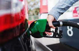 Here's how much it will cost to tank up your car next month. K6e7ccim Ypw3m