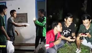 Silahkan klik link di bawah ini untuk menonton video prank ojol yang sedang viral. Prank Ojol Viral Kasus Youtuber Prank Ojol Viral Ini Aturan Youtube Yang The Best And Funniest Prank Videos That Are About To Go Viral In 2018 The Best