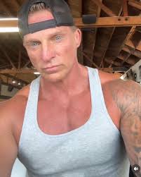 If you believe Steve Burton is a brilliant actor and you want him back on General  hospital I need a huge !!! Yes!!