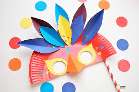 See more of faire soi même on facebook. Mardi Gras 10 Idees De Costumes Et De Masques A Realiser Soi Meme Lea Leo