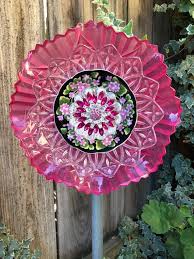 Glasblume Tellerblume Vintage Glas Gartendekor Yard Art Mazie Garten Dekoration Flower Plate Garden Art Flower Plates Glass Plate Flowers