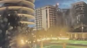 Prédio de 12 andares desaba em miami beach. L6dsrqmfpzjstm