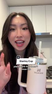 Stanley Hook's Instagram, Twitter & Facebook