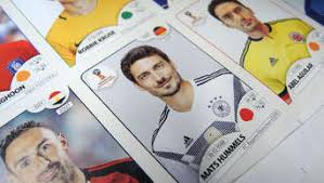 Der rekonvaleszent, der in den vergangenen monaten aufgrund einer rückenproblematik hatte pausieren müssen, konnte in. Sammel Fans Durfen Sich Freuen Panini Druckt Fehlende Spieler Sticker Nach Fussball