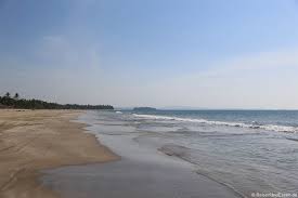 Most towns of size in myanmar have a strand road (or kanna lan in burmese) lining their river or sea front. Welcher Strand In Myanmar Ngapali Oder Ngwe Saung