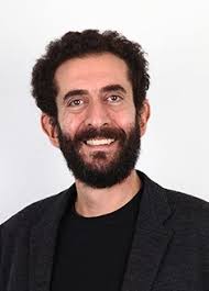 İzzet altınmeşe'nin 42 yaşındaki büyük oğlu ali murat altunmeşe hayatını kaybetti. Istanbul Sehir Tiyatrolari Ali Murat Altinmese Oyun Adi Yil Durum Mevlana Dan Oykuler Oyuncu Yonetmen Yardimcisi 2018 Sahnede Cingeneler Gokyuzunde Yasar Oyuncu 2017 Sahnede Kurbanin Kalca Egzersizleri Recai