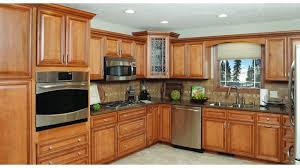 Slate Appliances With Glazed Maple Cabinets Google Search Muebles De Cocina De Madera Diseno De Cocina Muebles De Cocina