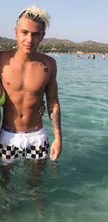 Benji di benji e fede: Stella93 Stella 03 07 Twitter