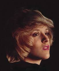 Cecilia Archer's Instagram, Twitter & Facebook