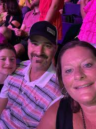 Leanne Isaac (@leanne_isaac)