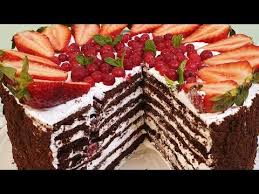 Gustul Copilăriei Mele Tort Medovik Cu Gust De Ciocolata Făcut Pe Tigaie Youtube In 2020 Food Recipes Deserts