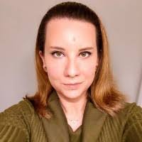 Laura Creswell's Instagram, Twitter & Facebook