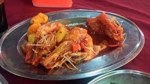 They line up for cronuts and for serendipity 3's frrrozen ice chocolate. Camarones Sweet And Sour Picture Of Top Spot Ling Loong Seafood No 6 33 Kuching Tripadvisor