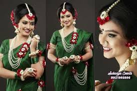 Floral Jewellery Online For Haldi Mehendi Wedding Bridal Sukanya Events In 2020 Flower Jewellery Fresh Flower Jewelry Real Flower Jewelry