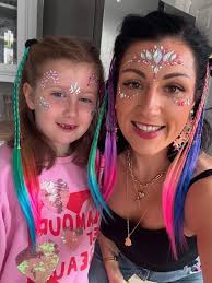 Hey everyone! Ok so i bought cheap ole foldable sticks and ive use them for  short trails, they not amazing but they do the job… I have bad knees that  cause me