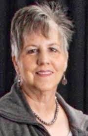 Casandra Kus's Instagram, Twitter & Facebook