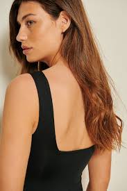 NA-KD, Цял бански с право деколте, Черен, M