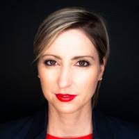 Kerry Collier's Instagram, Twitter & Facebook