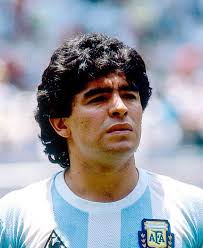 INTENTEN NO LLORAR! 😢 La Copa del Mundo junto a Diego Armando Maradona,  aquella copa que alegró a millones de personas.