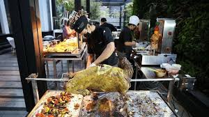 Bagaimana panggang kambing guna periuk. Kambing Guling Bumbu Kuning Jadi Sajian Istimewa Di Pullman Dan Ibis Grand Central Bandung Halaman All Tribunjabar Travel