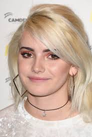 Outnumbered's Karen looks almost unrecognisable after bleaching her hair  platinum blonde as she reunites with Ben