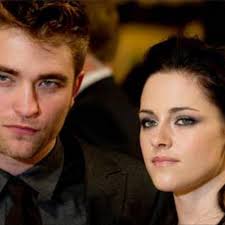 Robert Pattinson and Kristen Stewart house hunt in UK