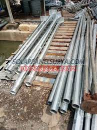 Selamat datang di pabrik tiang lampu jalan dan tiang listrik. Jual Tiang Lampu Jalan Pju 9 Meter Bulat Pju Tenaga Surya Pju Solar Cell Penerangan Jalan Umum Pju