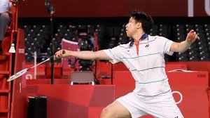 Heo was the bronze medalists at the 2012 world junior championships in the boys' singles and team event, and asian junior championships in the team event. 9xkinphq3wlz7m