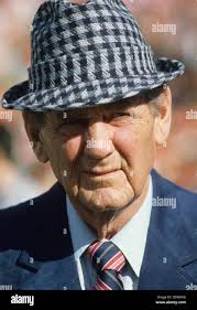 PAUL WILLIAM BEAR BRYANT 1981.R8992.Supplied by Photos, inc.(Credit Image:  © Supplied By Globe Photos, Inc/Globe Photos/ZUMAPRESS.com Stock Photo