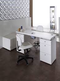 Manicure Table With Vacuum Cleaner Logic Medical Beauty Decoracao De Salao De Manicure Decoracao Salao De Beleza Sala De Beleza