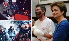 The story of new zealand's robert rob edwin hall, who on may 10, 1996, together with scott fischer, teamed up on a joint expedition to ascend mount everest. Everest Movie S True Story Told By Beck Weathers Who Paid A Terrible Price Daily Mail Online