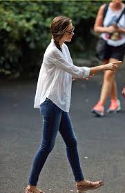 Miranda Kerr In Frame Denimology Miranda Kerr Style Fashion Simple Outfits