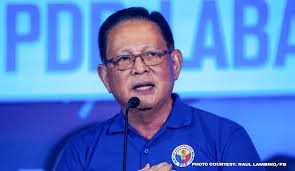 James Domingo shows off Star Magic 'alaga'