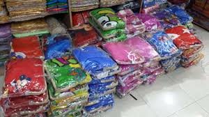 Harga grosir lebih murah, beli selimut blossom minimal 3 pcs mendapatkan diskon rp 5.000/pcs (motif boleh di campur). Wongpasar Grosir Ready Stok Selimut Karakter Murah 150 X 200 1 05 2019 Wongpasar Grosir Malang
