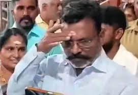 Dinamalar Readers Comments