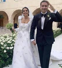 It is the same place where the fc real madrid. Lebanon S Former Beauty Queen Throws Wedding Party Amid Ban Arab News
