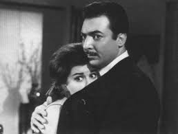 سعاد حسني ؛ ممثلة ومغنية مصريةa، وتعتبر فنانة متعددة المواهب حيث كانت تقوم بالتمثيل والغناء وفن الاستعراض في العديد من أعمالها، وتعد واحدة من أشهر الفنانات في. Ø³Ø¹Ø§Ø¯ Ø­Ø³Ù†ÙŠ Ø§Ù„Ø¹Ø§Ø±ÙŠØ© ØªØµØ¯Ù… Ø§Ù„Ø¬Ù…Ù‡ÙˆØ± ÙÙŠ Ø´ÙˆØ§Ø±Ø¹ Ø§Ù„Ù‚Ø§Ù‡Ø±Ø© Ø¯Ù†ÙŠØ§ Ø§Ù„ÙˆØ·Ù†