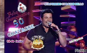 Muchas felicidades en este día y que tus sueños nunca desaparezcan. Cumple Chayanne Picmix