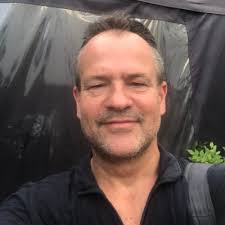 Tim Clements (@BizBQ)