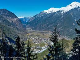 Das bilderbuchpanorama, das vom karwendelgebirge bis zur zugspitze reicht wird im süden von der werdenfelser landschaft begrenzt und von sanfter hügellandschaft umsäumt. Bildergalerie Lage Von Oberbayern Auf Bayern