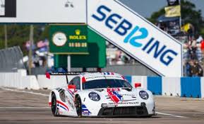 A reflection of this partnership, the official clothing. 24 Heures Du Mans Proton Competition