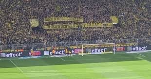 André breitenreiter macht ein praktikum bei borussia dortmund. Dortmund Homophobes Banner Gegen Schalke Queer De
