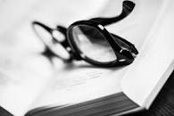Image result for ‫کتاب مدیریت تحول با رویکرد اسلامی میرزا حسن حسینی‬‎