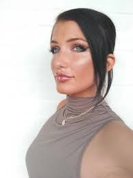 Lacey Blain's Instagram, Twitter & Facebook