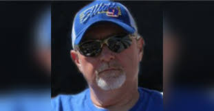 Todd Kearns's Instagram, Twitter & Facebook