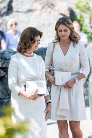 Die in den usa lebende prinzessin madeleine (39) ist mit ihrer familie erstmals seit langer zeit wieder in ihre die jüngere schwester von thronfolgerin victoria (43) und prinz carl philip (42) lebt mit ihrer. Prinzessin Madeleine Steckbrief Und News Gala De