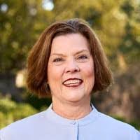 Sally Cox's Instagram, Twitter & Facebook